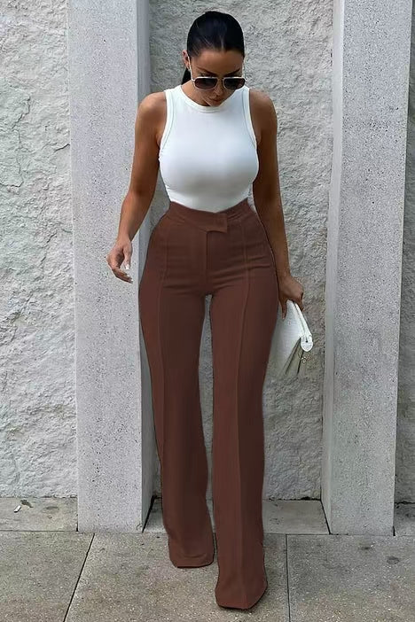 Pantalones rectos ajustados