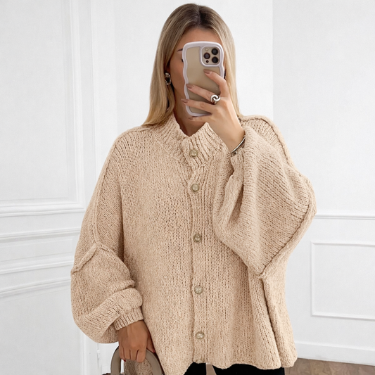 Chaqueta-cárdigan de punto grueso con botones