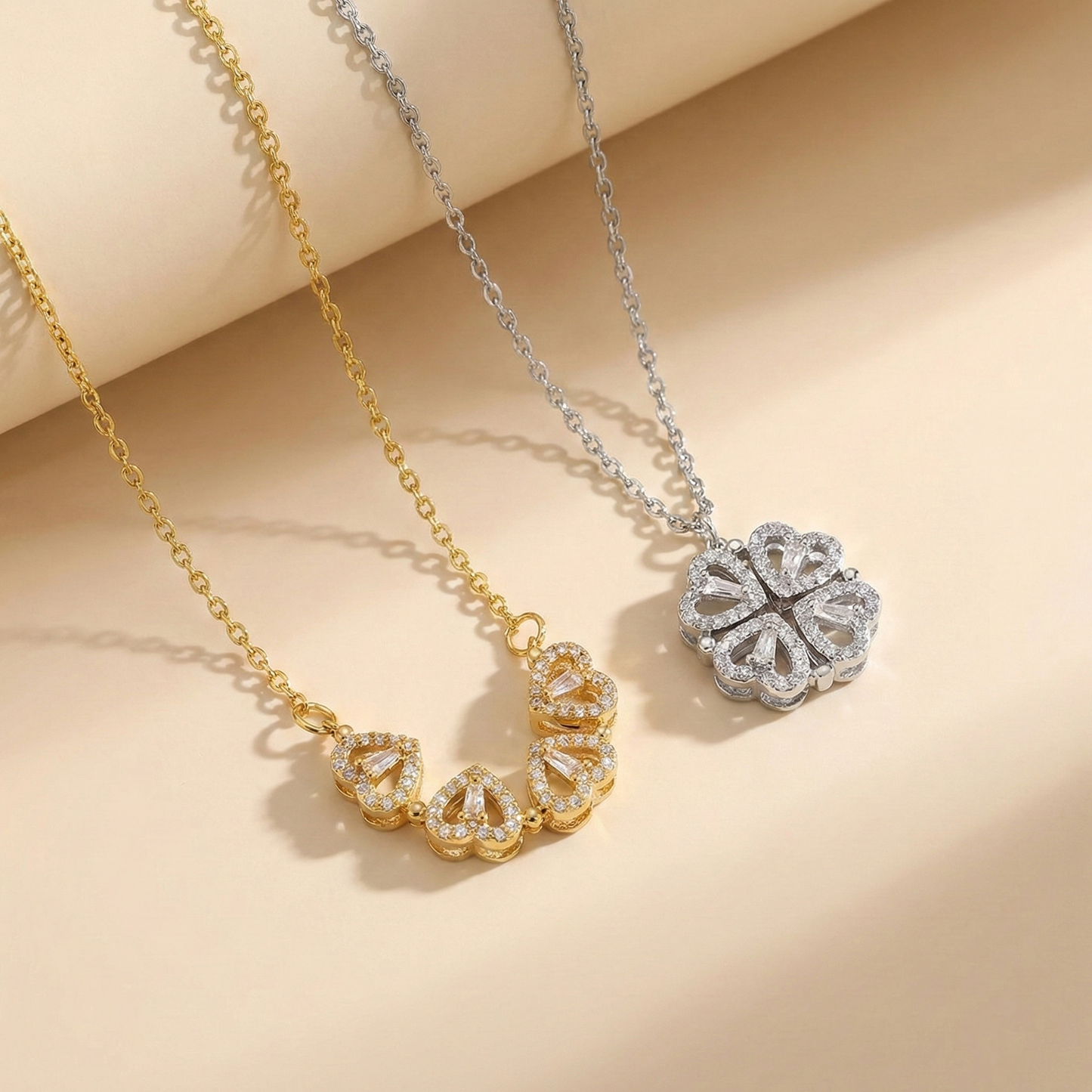 Collar de trébol de cuatro hojas con forma de corazón plegable magnético