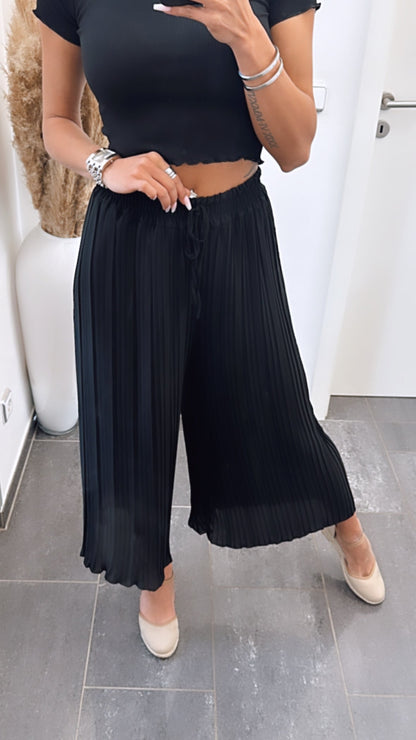 Pantalones plisados negros