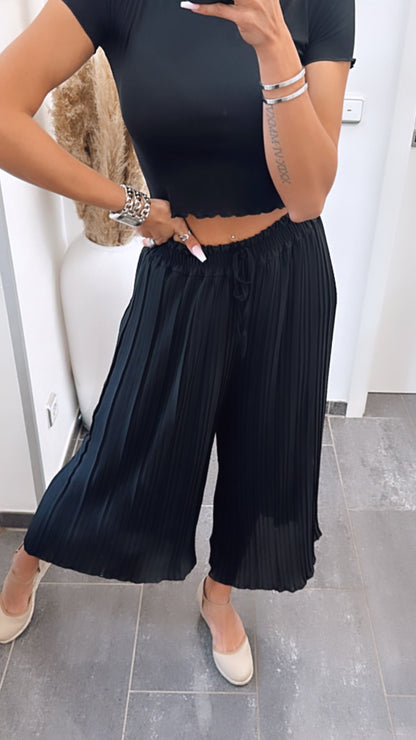 Pantalones plisados negros