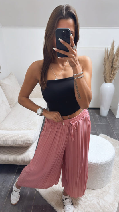 Pantalones plisados / color baya claro