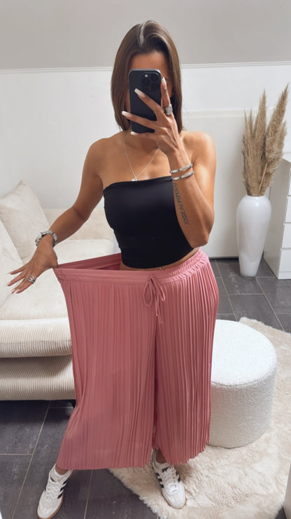 Pantalones plisados / color baya claro