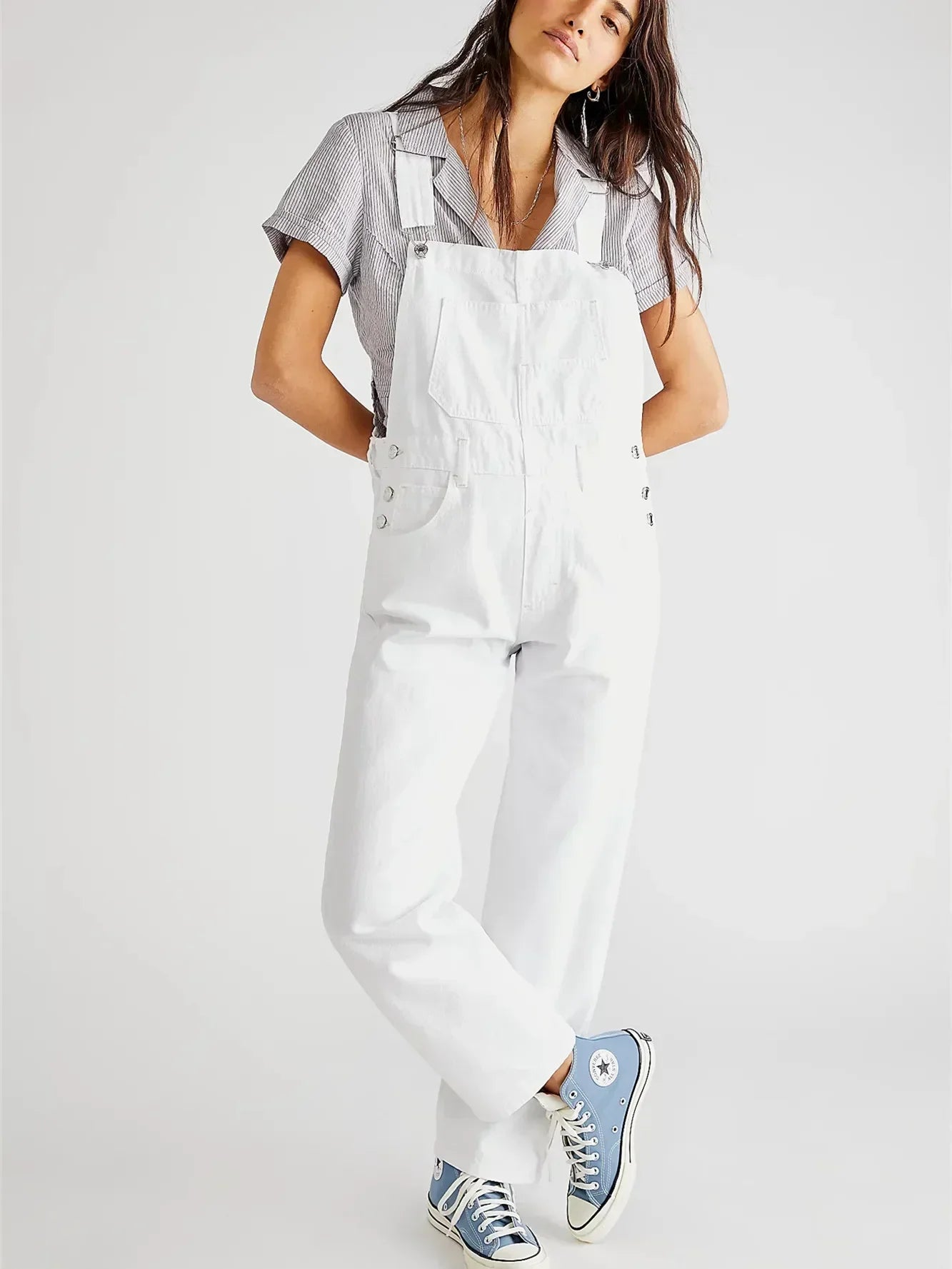 Lorena | Mono clásico de denim con peto