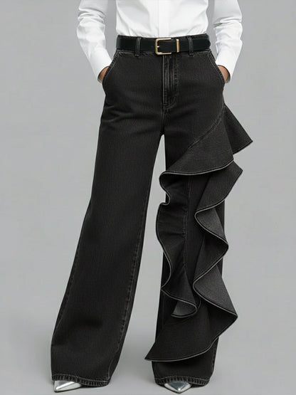 PANTALÓN VAQUERO WIDE LEG CON VOLANTE ASIMÉTRICO